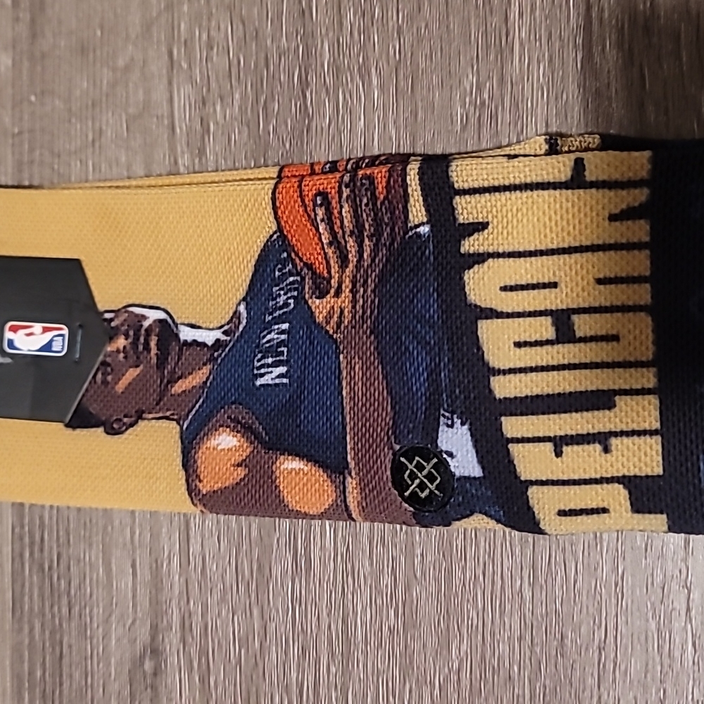 Zion Williamson stance socks Men size 9-13